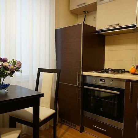 Квартира Рядом С Метро Kharkiv Eksteriør billede